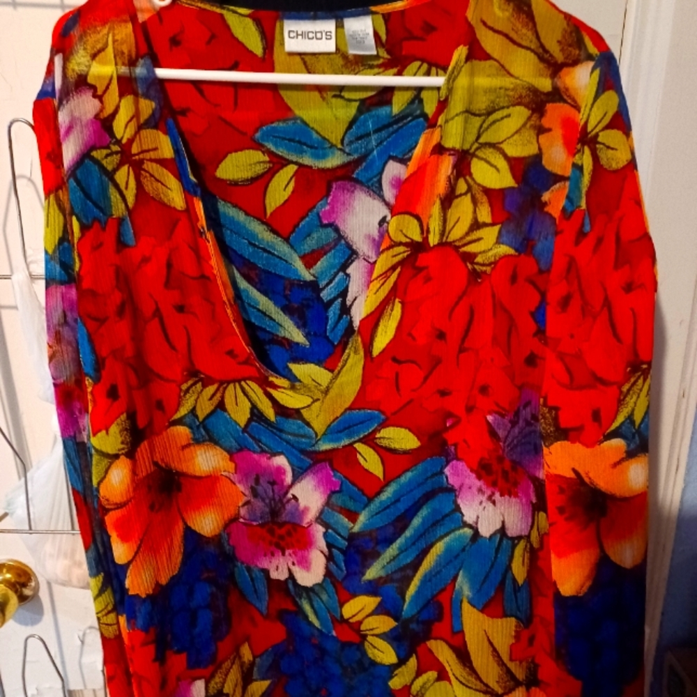 Chicos size 2 colorful silk tunic